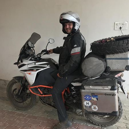 Lummj Guest House Motihari Екстериор снимка