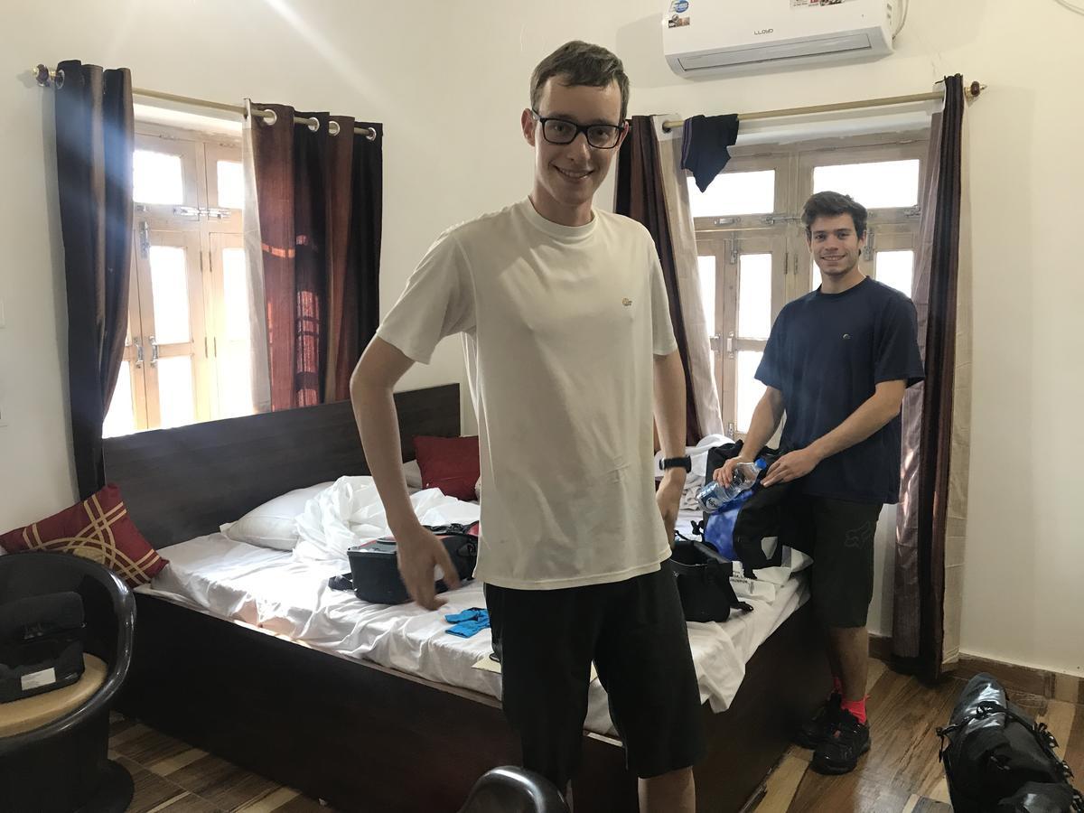Lummj Guest House Motihari Екстериор снимка