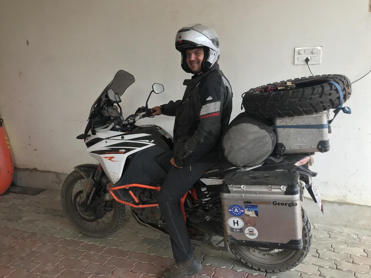 Lummj Guest House Motihari Екстериор снимка